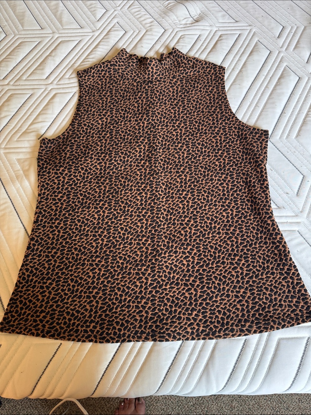 Reitmans Sleeveless Mock Neck Tank - Brown and Black Animal Print